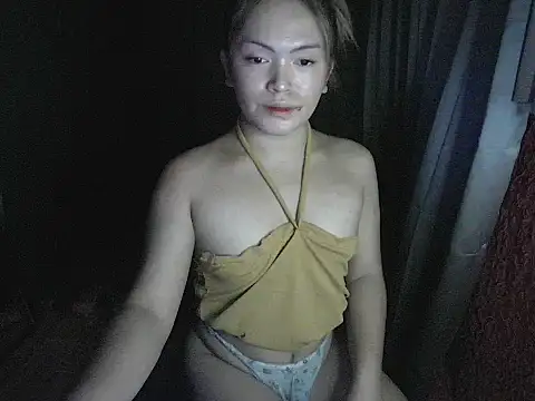 Snapshot of ur_babyjamella chatting on June 25, 8:52 am ur babyjamella online show from June 25, 8:52 am