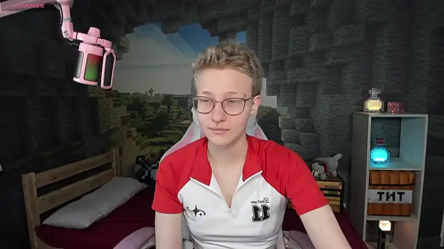 EllaSloan online show from October 22, 5:52 am