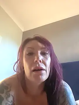DarceyDevilDoll online show from May 24, 5:45 am