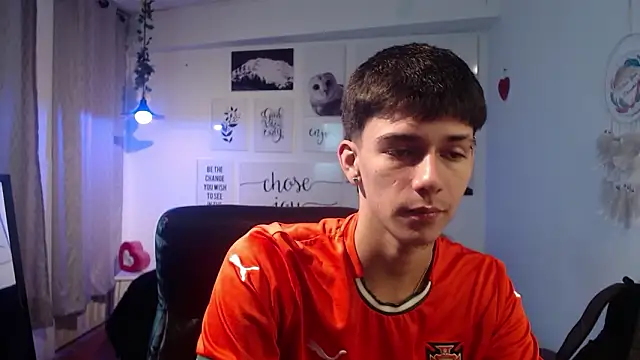 AmethystShadow17 online show from March 13, 8:04 pm