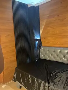 Yvonny27 online show from February 17, 12:12 pm