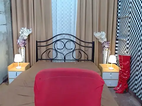 Snapshot of astraea_xxx chatting on November 13, 3:05 am astraea xxx online show from November 13, 3:05 am