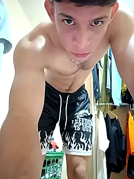 Snapshot of Michael_black01 chatting on October 26, 5:57 am Michael black01 online show from October 26, 5:57 am