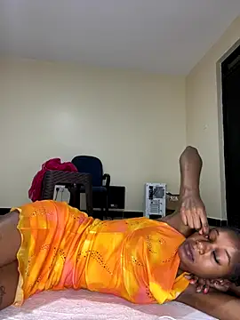 NyahHeat online show from October 20, 10:43 pm