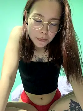 Snapshot of KittyK_at chatting on October 22, 8:52 pm KittyK at online show from October 22, 8:52 pm