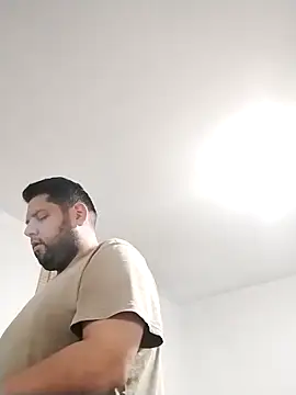 Snapshot of Eduar0015 chatting on October 14, 1:06 am Eduar0015 online show from October 14, 1:06 am