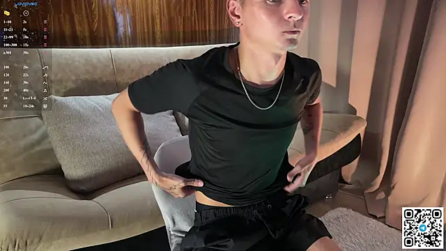 Logan mett online show from July 11, 3:26 pm