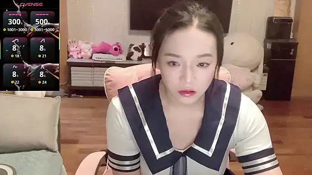 Snapshot of Mimi-777 chatting on October 28, 3:58 pm Mimi-777 online show from October 28, 3:58 pm