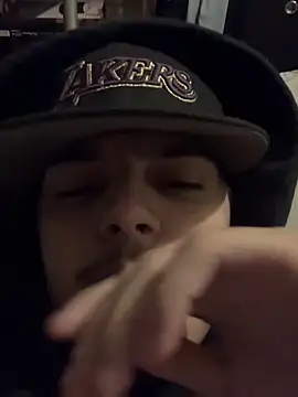 CarmeloA online show from December 17, 7:36 am