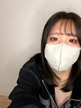 Snapshot of Rui_i chatting on November 2, 12:18 pm Rui i online show from November 2, 12:18 pm