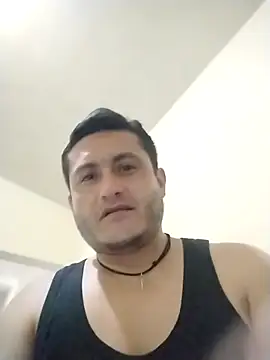 Snapshot of checheludo23 chatting on March 27, 7:57 pm checheludo23 online show from March 27, 7:57 pm