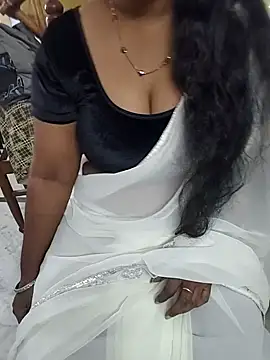 Snapshot of Nikitha_telugu chatting on November 9, 5:17 am Nikitha telugu online show from November 9, 5:17 am