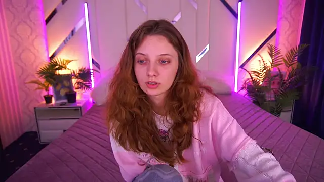 Snapshot of CuteeFoxy chatting on November 27, 2:41 pm CuteeFoxy online show from November 27, 2:41 pm