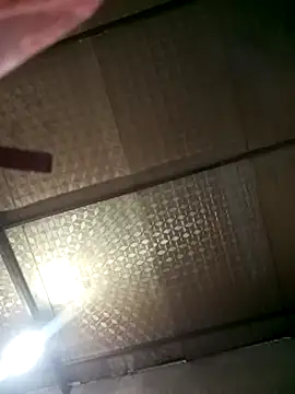 Snapshot of Mising5022 chatting on October 15, 3:28 am Mising5022 online show from October 15, 3:28 am