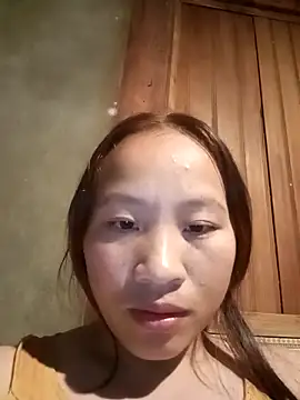 Snapshot of Mising5022 chatting on November 1, 1:46 pm Mising5022 online show from November 1, 1:46 pm