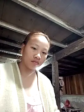 Snapshot of Mising5022 chatting on November 10, 11:15 pm Mising5022 online show from November 10, 11:15 pm