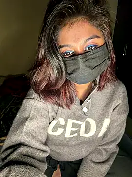 Snapshot of payal_mittal chatting on December 13, 8:25 pm payal mittal online show from December 13, 8:25 pm