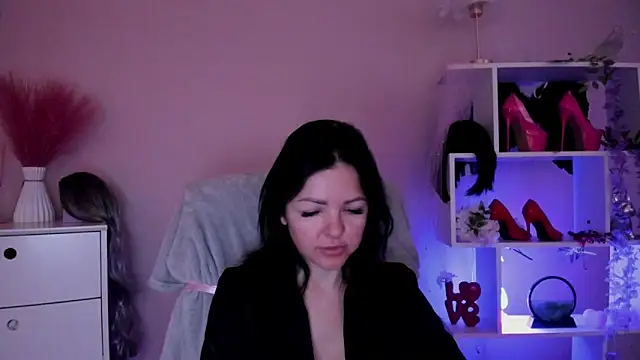 Mollybloom40 online show from May 5, 6:43 am
