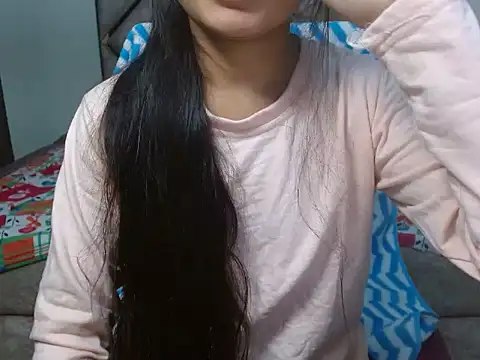 Snapshot of spicy_sofiya_- chatting on October 25, 11:40 am spicy sofiya - online show from October 25, 11:40 am