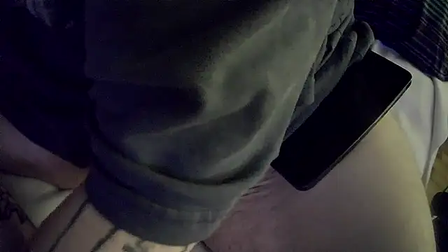 splatteringfun online show from March 21, 6:29 am