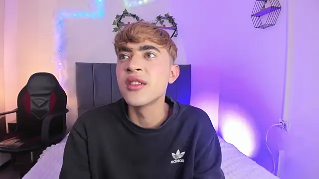 JustinCastiblanco online show from November 26, 11:33 am