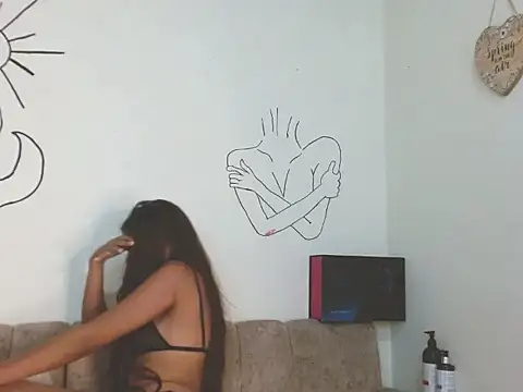 Snapshot of MIS_CINNA_ chatting on October 18, 4:59 am MIS CINNA online show from October 18, 4:59 am