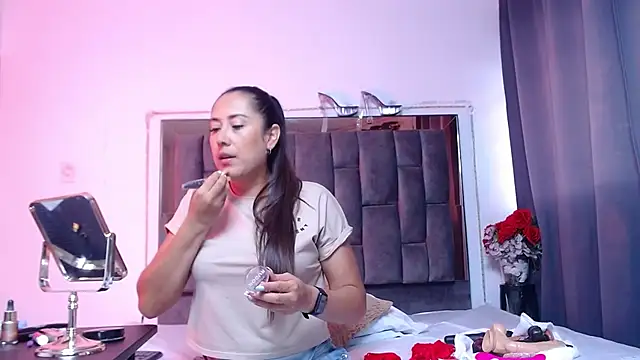 Salmma Milf online show from April 30, 11:27 am