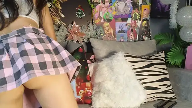 Snapshot of celestesecrett chatting on December 5, 7:10 pm celestesecrett online show from December 5, 7:10 pm