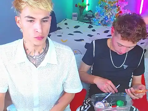 Latin boysxxxx online show from November 27, 4:14 am