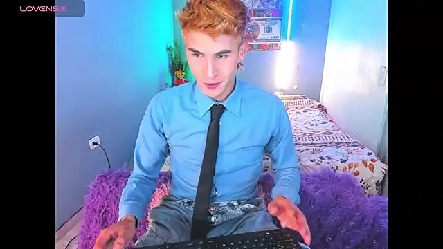 Latin boysxxxx online show from March 12, 2:39 am