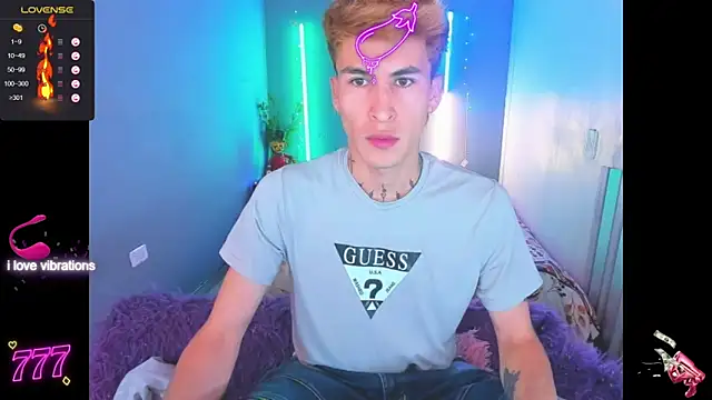 Latin boysxxxx online show from March 19, 1:53 am