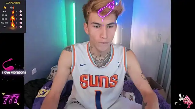 Latin boysxxxx online show from March 27, 1:22 am