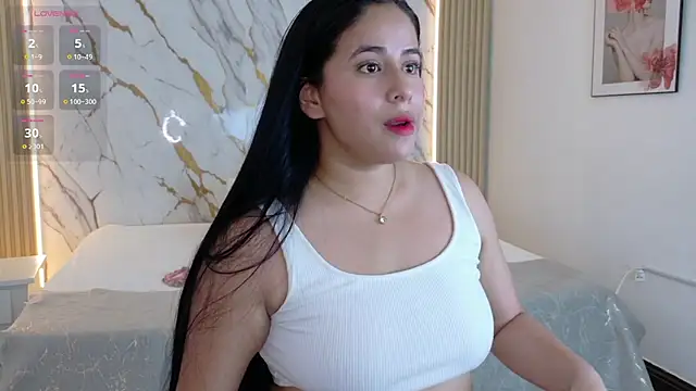 Snapshot of zoe_longhair chatting on June 19, 6:56 pm zoe longhair online show from June 19, 6:56 pm