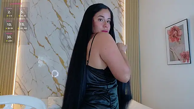 Snapshot of zoe_longhair chatting on June 30, 1:45 pm zoe longhair online show from June 30, 1:45 pm