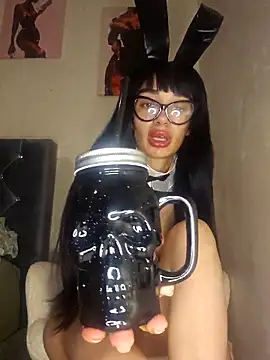 LucyMiax online show from October 31, 6:09 pm