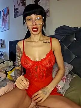 LucyMiax online show from March 16, 8:40 am