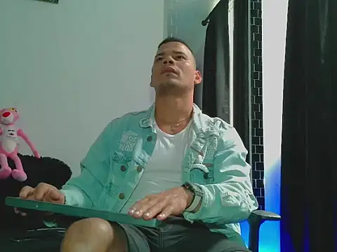 DaamonSlader  online show from February 25, 9:02 pm