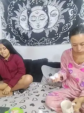 abby n emily online show from June 11, 1:31 pm