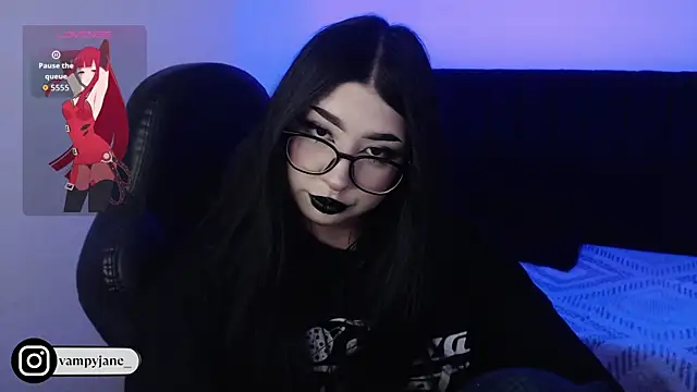 Snapshot of VamppyJane chatting on November 11, 1:49 am VamppyJane online show from November 11, 1:49 am