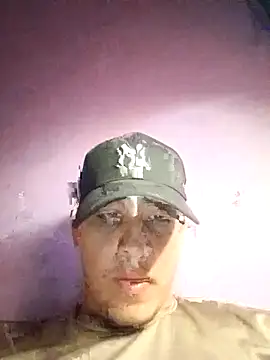 Snapshot of Anthonnysex chatting on October 14, 9:59 pm Anthonnysex online show from October 14, 9:59 pm