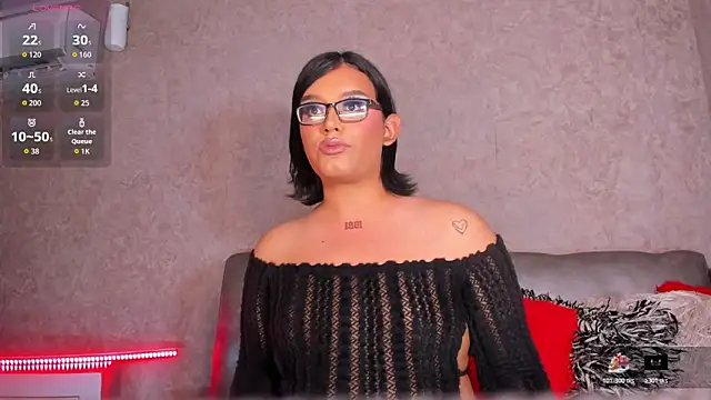 Snapshot of xkaty_grey chatting on October 29, 9:27 pm xkaty grey online show from October 29, 9:27 pm