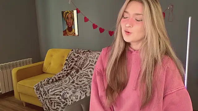 BellaSink online show from February 21, 5:41 am