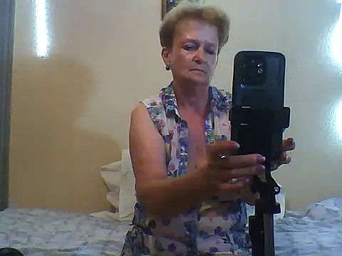 Snapshot of JesykaLove566 chatting on June 26, 6:34 pm JesykaLove566 online show from June 26, 6:34 pm