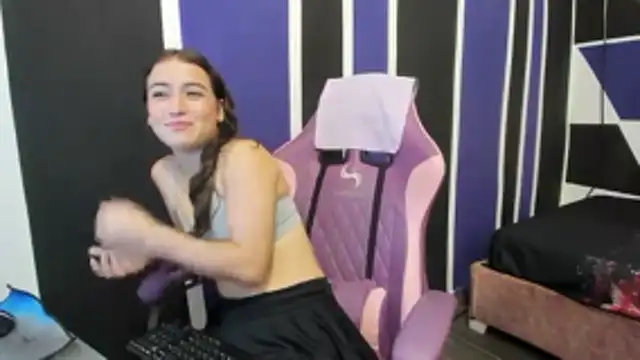 scarleth18 online show from December 18, 7:20 pm