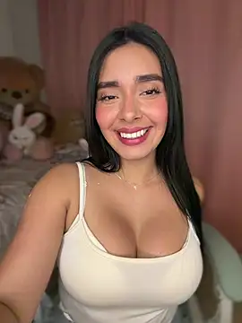 MiaSofia   online show from May 16, 4:20 am