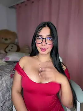 MiaSofia   online show from May 26, 4:30 am