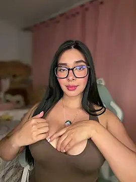 MiaSofia   online show from May 28, 1:58 am