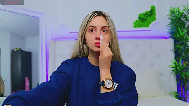 Snapshot of AriannaSins chatting on January 30, 12:59 pm AriannaSins online show from January 30, 12:59 pm