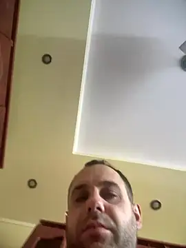 Snapshot of AndyLynn chatting on November 1, 6:04 am AndyLynn online show from November 1, 6:04 am