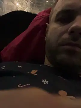 Snapshot of AndyLynn chatting on November 21, 7:01 pm AndyLynn online show from November 21, 7:01 pm